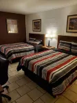 Lighthouse Lodge - parking