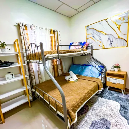 Bloomstone - 2BR Family Suite in Gensan