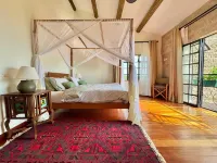 Eco 5 Bedroom 5 Bathroom Nanyuki Farm Villa - 2328 Hotels in Central