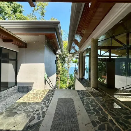 Luxurious Rainforest Retreat in Drake Bay, Osa, Costa Rica