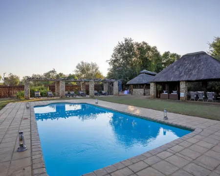 Karongwe - River Safari Lodge Hotels in Tzaneen