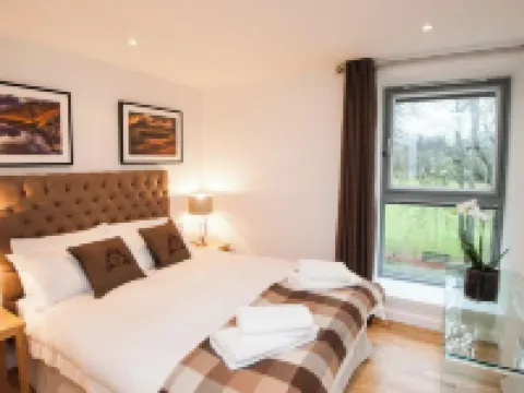 Glenwood Apartment at the Highland Club Hotels near Caledonian Canal