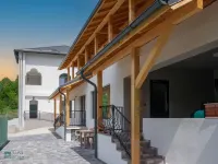 Casa Basarab Hotels in Calimanesti