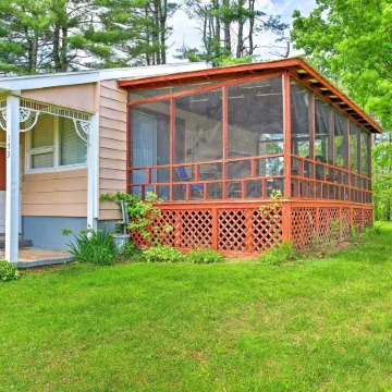 Mayfield Home w/ Private Dock on Lake Sacandaga!