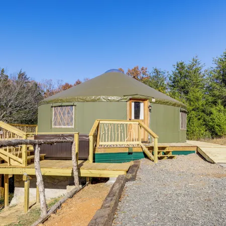 Glamping W/mountain Views! Newport Yurt Retreat!