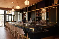 Limelight Boulder - Quầy bar