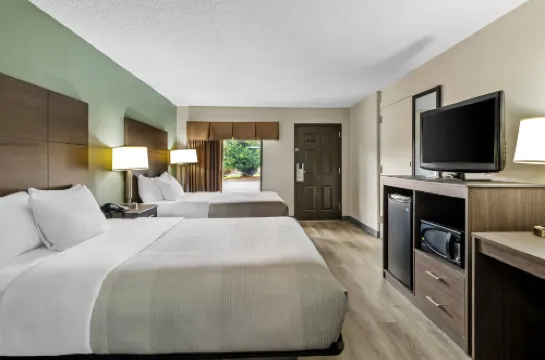 希爾斯維爾品質酒店 伍德朗酒店