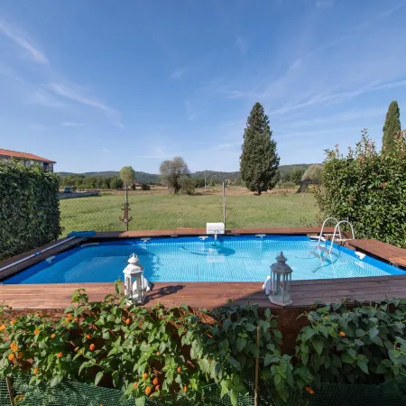 Villa in Italy with Private Garden Retreat