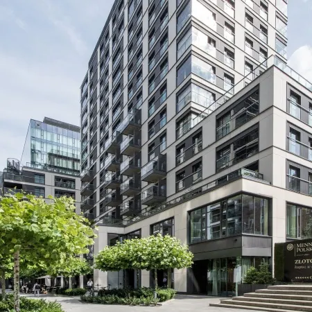 Warsaw Night Apartments MennicaResidence Отели рядом с достопримечательностью «Беляны»
