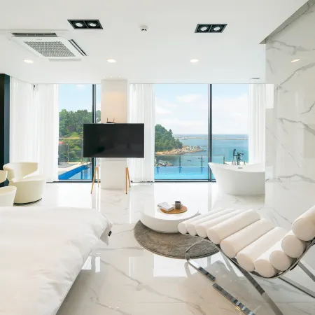Samcheok Eclif Poolvilla