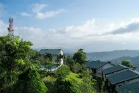 Fox Kandy by Fox Resorts - Luxury in the Mist - Mountain view