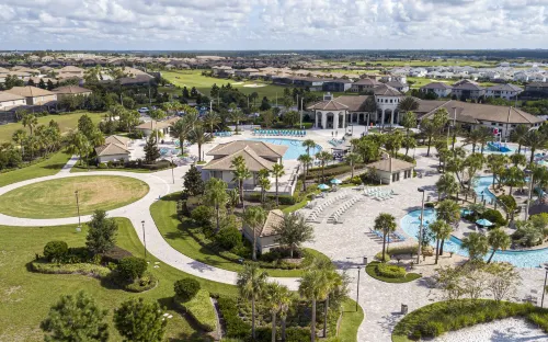 Splendid 4 Bd w/ Pool Close to Disney @ Champions Gate 1006