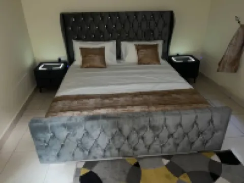 Janha’s Senegambia Villa rental 3 with free wi-fi