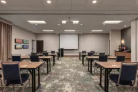 Homewood Suites by Hilton TechRidge Parmer @ I-35