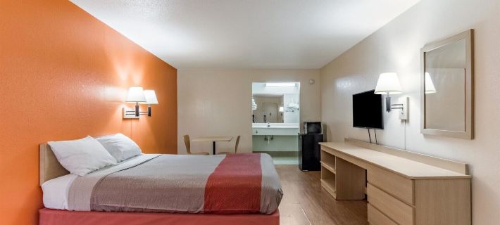 Motel 6 Raleigh, NC Cary Hotels in Cary