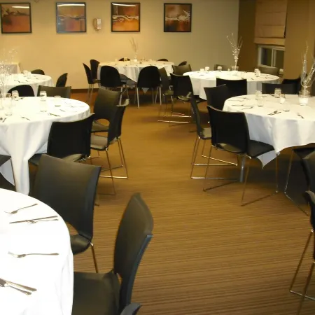 Super 8 by Wyndham Peterborough