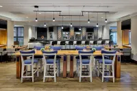 Detroit Metro Airport Marriott - bar