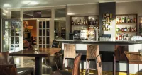 Victor's Residenz-Hotel Saarlouis - Quầy bar