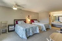 Walk to Lake: Osage Beach Home w/ Grill! - Homestays