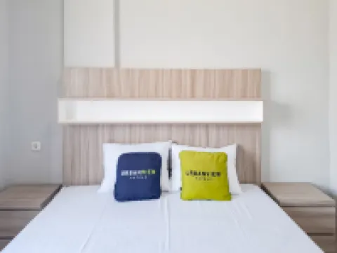 Urbanview TeBeYe Syariah UNS Solo Hotels in Jebres