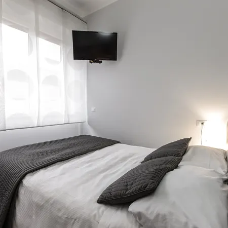 Studio Inn de Angeli Отели рядом с достопримечательностью «Универмаг La Rinascente»
