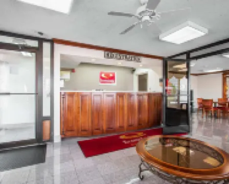 Econo Lodge Dyersburg I-155