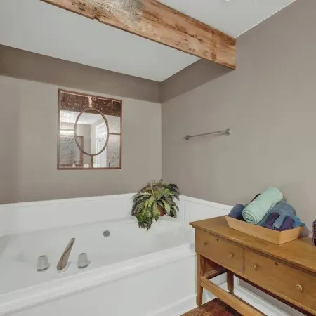 Texas Two Step Guesthouse