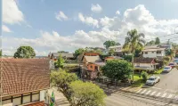 Units in Building With Swimming Pool in Gramado - MDC - Condos