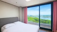 Ilsung Namhan River Resort - Apartments