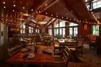 Lodge at Vail, A RockResort - Aamiainen