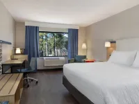 Garner Hotel CORNELIUS LAKE NORMAN by IHG Hotels in Cornelius