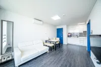 Donghae Mukho Lighthouse Ocean View Pension - 3 ดาว