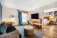 DoubleTree by Hilton Hotel Buffalo - Amherst