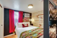Great Couples & Solo Travelers: Near Hwy 195 & 90 - Kitchen