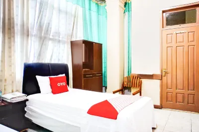 Luxury Twin Comfort Stay With Free Wifi Hotel di 
