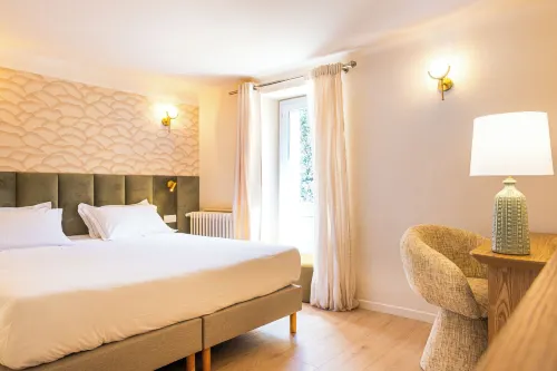 Hôtel Restaurant Le Lachens - 3-Star