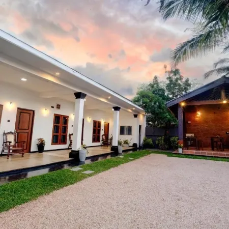 Sand and Sea Villa