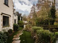 Wild Thyme & Honey Hotels in Cirencester