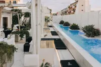 Bra Hotel - Rooftop Pools