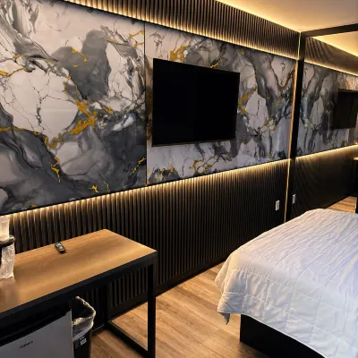 The Vine Hotel Bronx New Hotels in der Nähe von Wave Hill