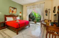 Casa Del Maya Bed & Breakfast - balcony