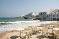 Menta I in the Heart of Naousafree ParkingParos - Bungalows