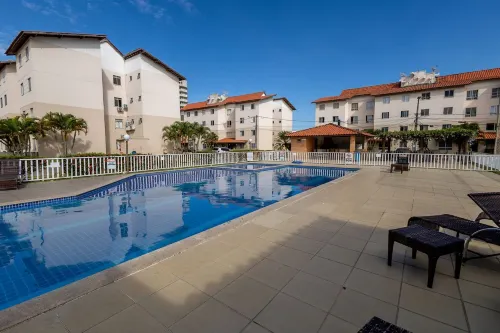 Apto a 300 m da Praia do Sul com Piscina e Quadra - Gym