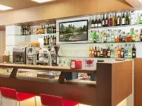 Ibis Lleida - bar