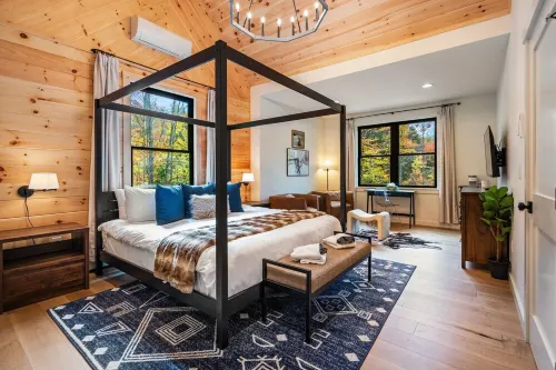 Maine Woods Getaway! Minutes to Bethel, Trails, Golfing!
