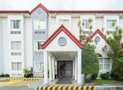Microtel by Wyndham Batangas