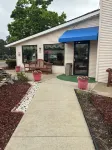 Home Town Inn - 2-Star