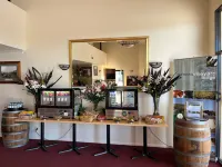 Turners Vineyard Motel