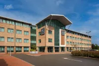 AC Hotel Birmingham NEC and Airport - Parkplatz