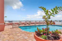 Edison Beach House